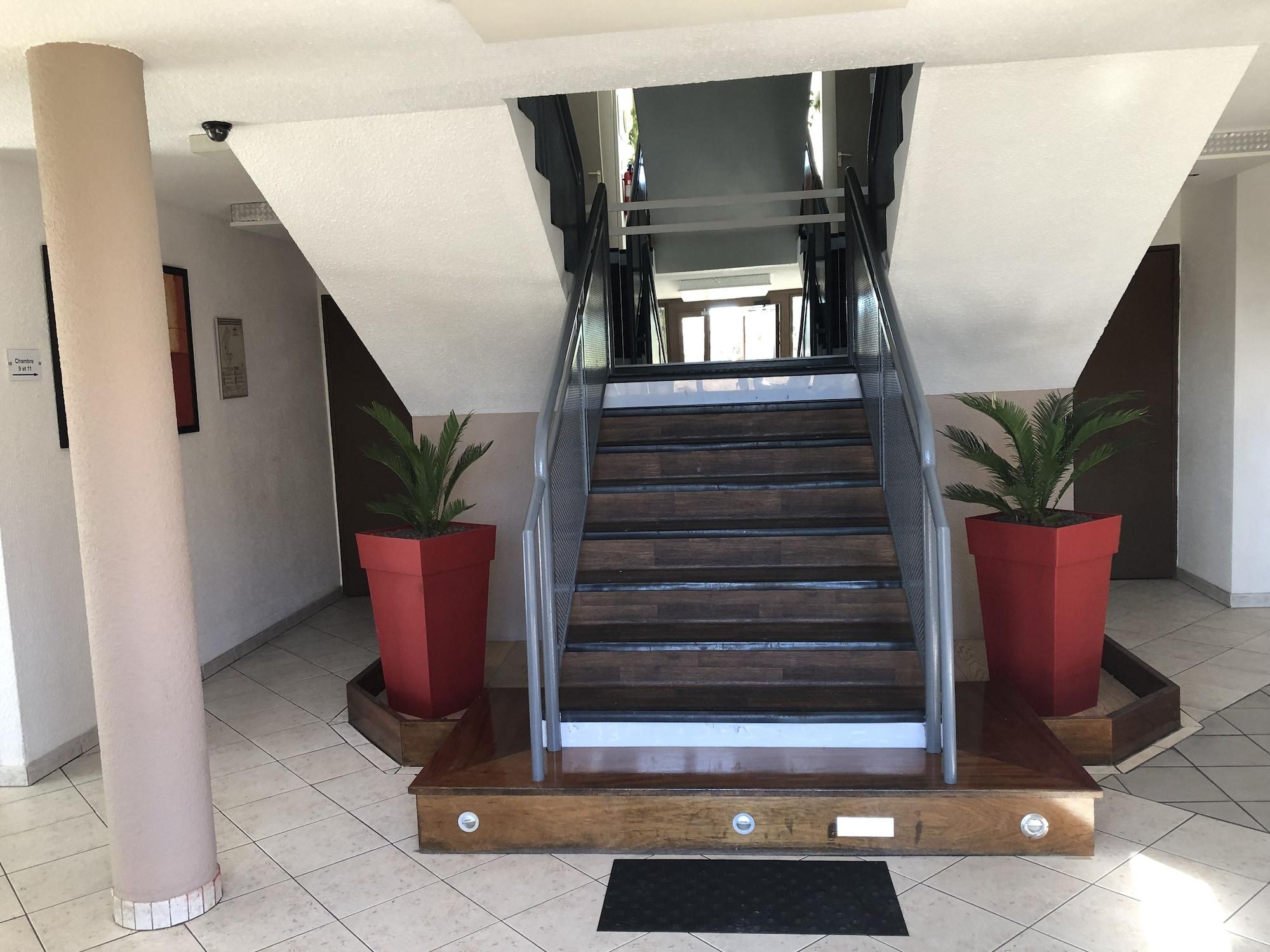 Brit Hotel Toulon - La Valette Exterior foto